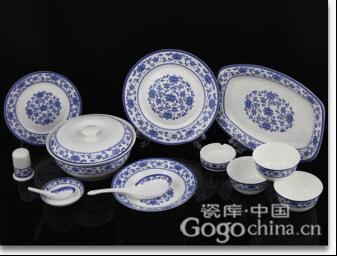 瓷器