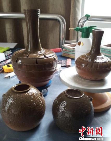 此項技術(shù)已獲得國家發(fā)明專利稱號的授權(quán) 王福田 攝 此項技術(shù)已獲得國家發(fā)明專利稱號的授權(quán) 王福田 攝